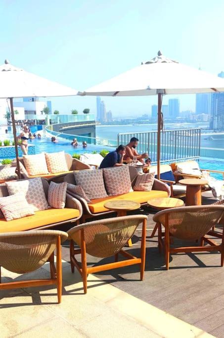 Amazing Apartment With Infinity Pool Dubai Luaran gambar